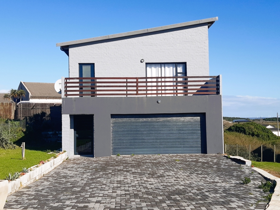 3 Bedroom Property for Sale in Paradise Beach Eastern Cape